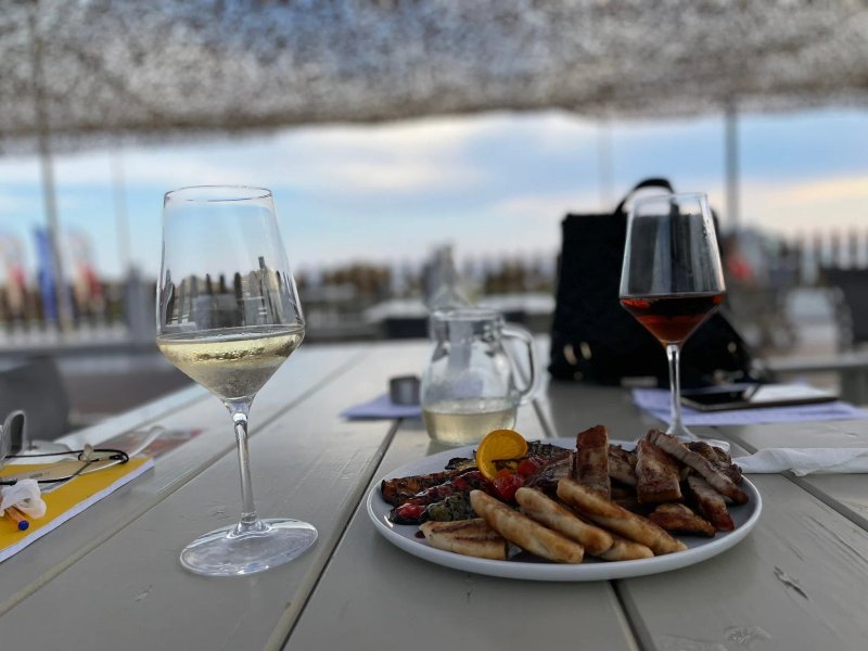 Limanaki Beach Bar Restaurant