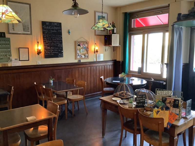 Cafe de la Promenade