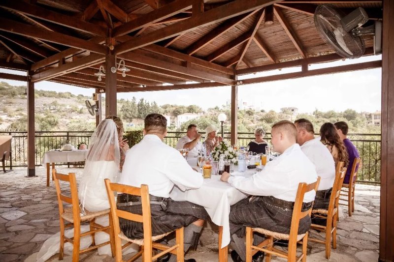 The Mulberry Terrace/Archontiko Traditional Taverna
