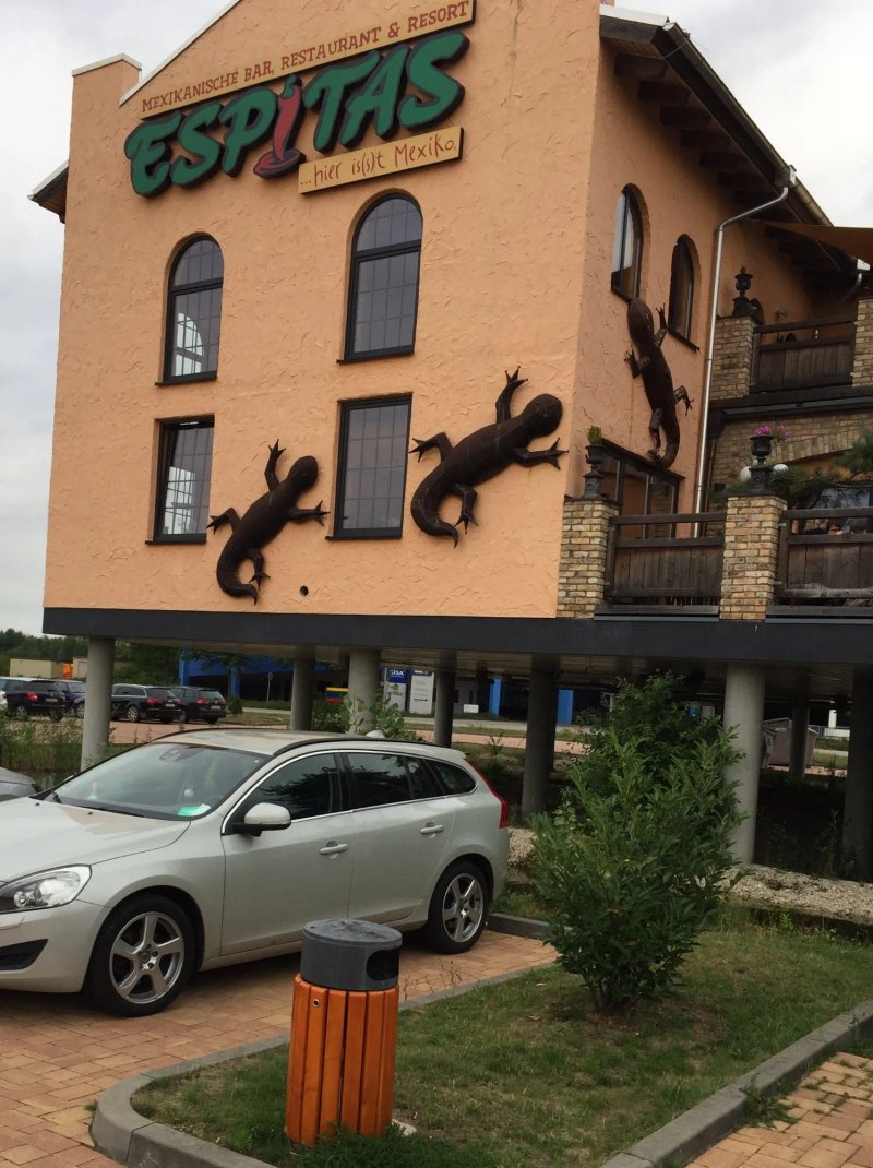 Espitas Halle