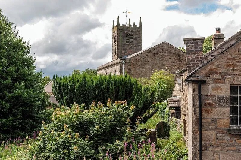 Beautifully Restored Period Holiday Cottage in the Peak District