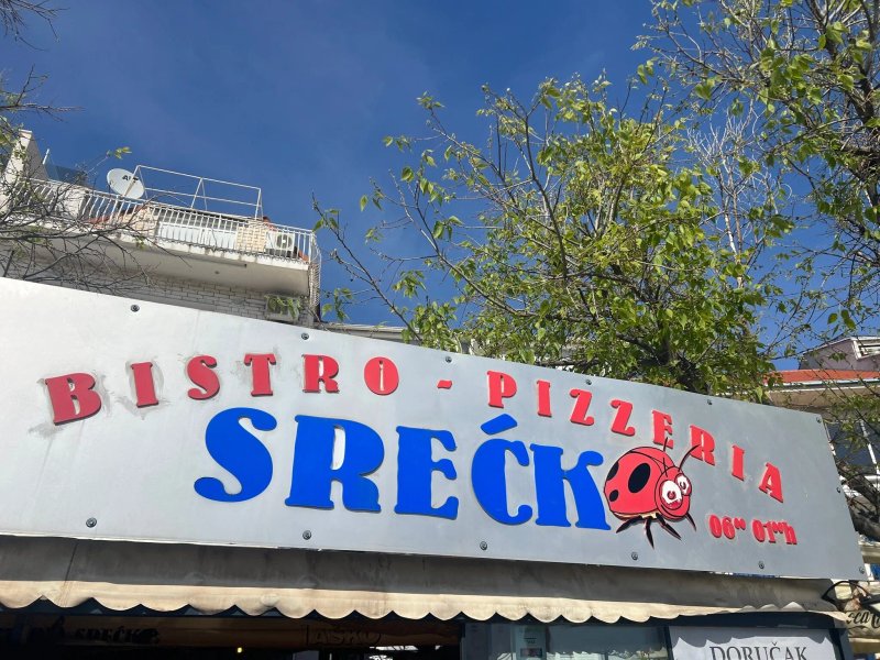 Bistro-pizzeria & apartmani Srecko