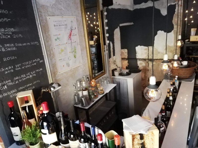 Santo Bevitore Enoteca