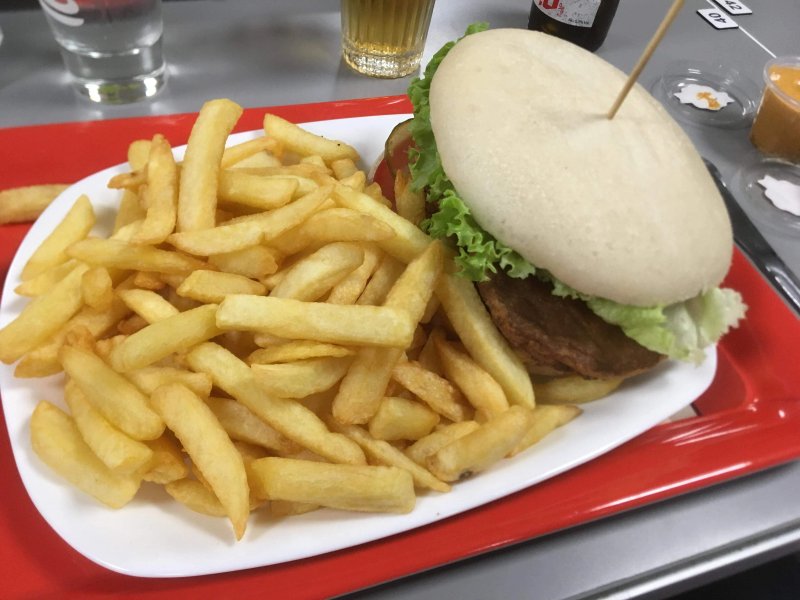 Une Frite Herin D'Autre