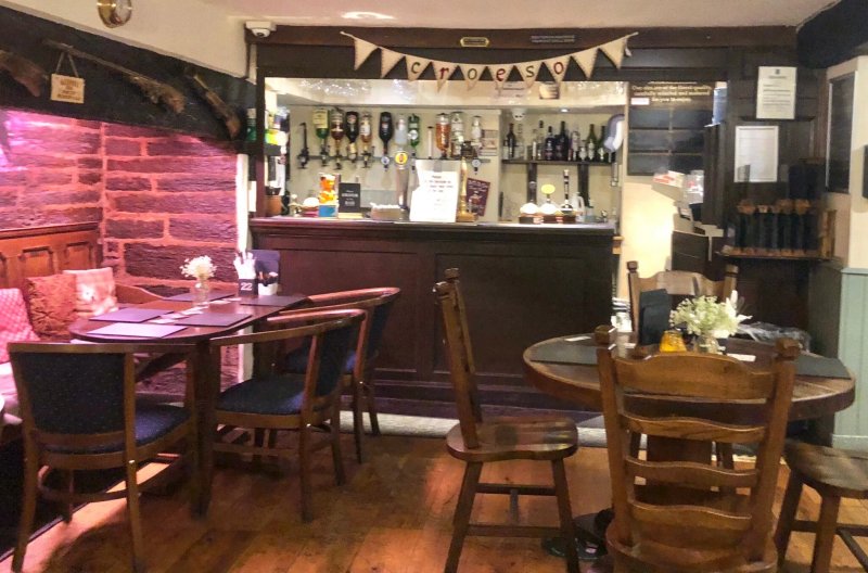 Oakeley Arms Hotel