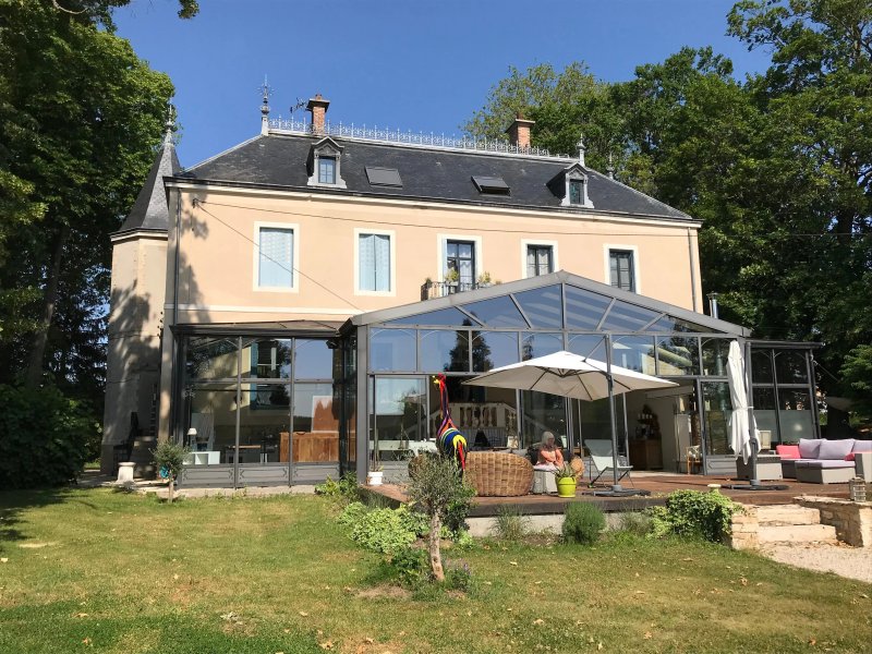 Chateau De La Villeneuve