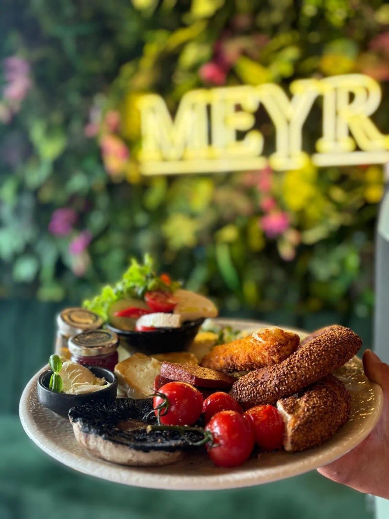 Meyra Brasserie