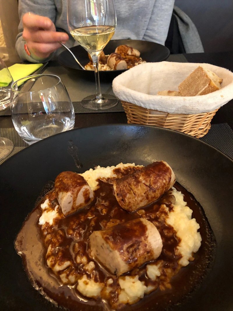 Un Dimanche a Paris
