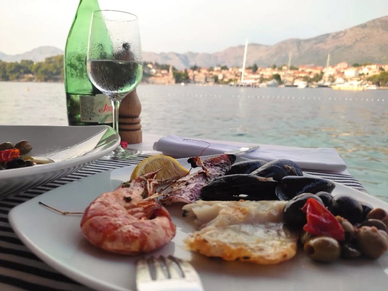Spinaker Restaurant