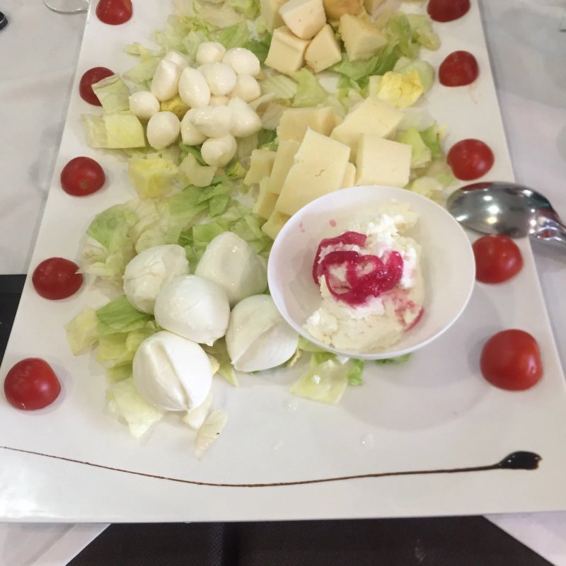 Ervin Cafe