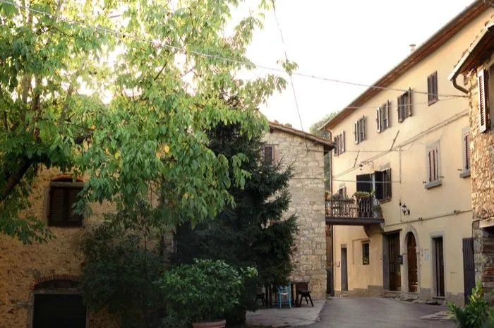 Azienda Turistica Borgo Vallesanta
