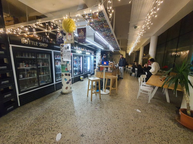 Craft Beer Bottleshop & Bar