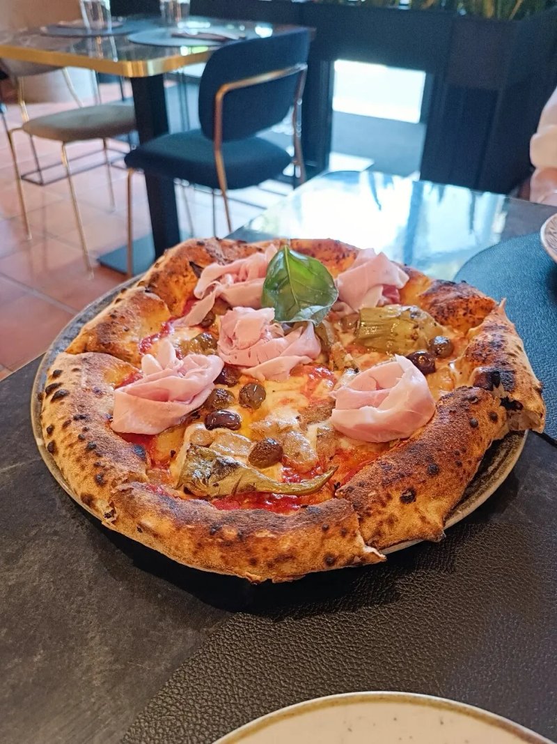 Cartapaglia Pizza & Gin