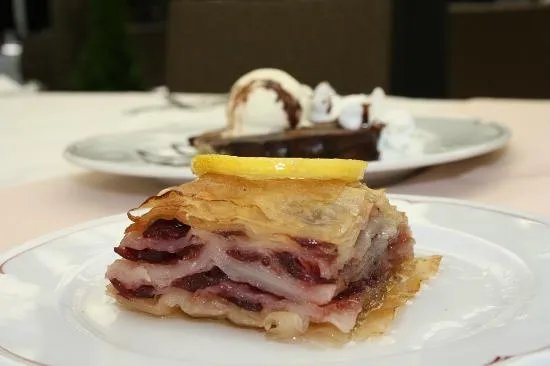 Restoran DEVETKA