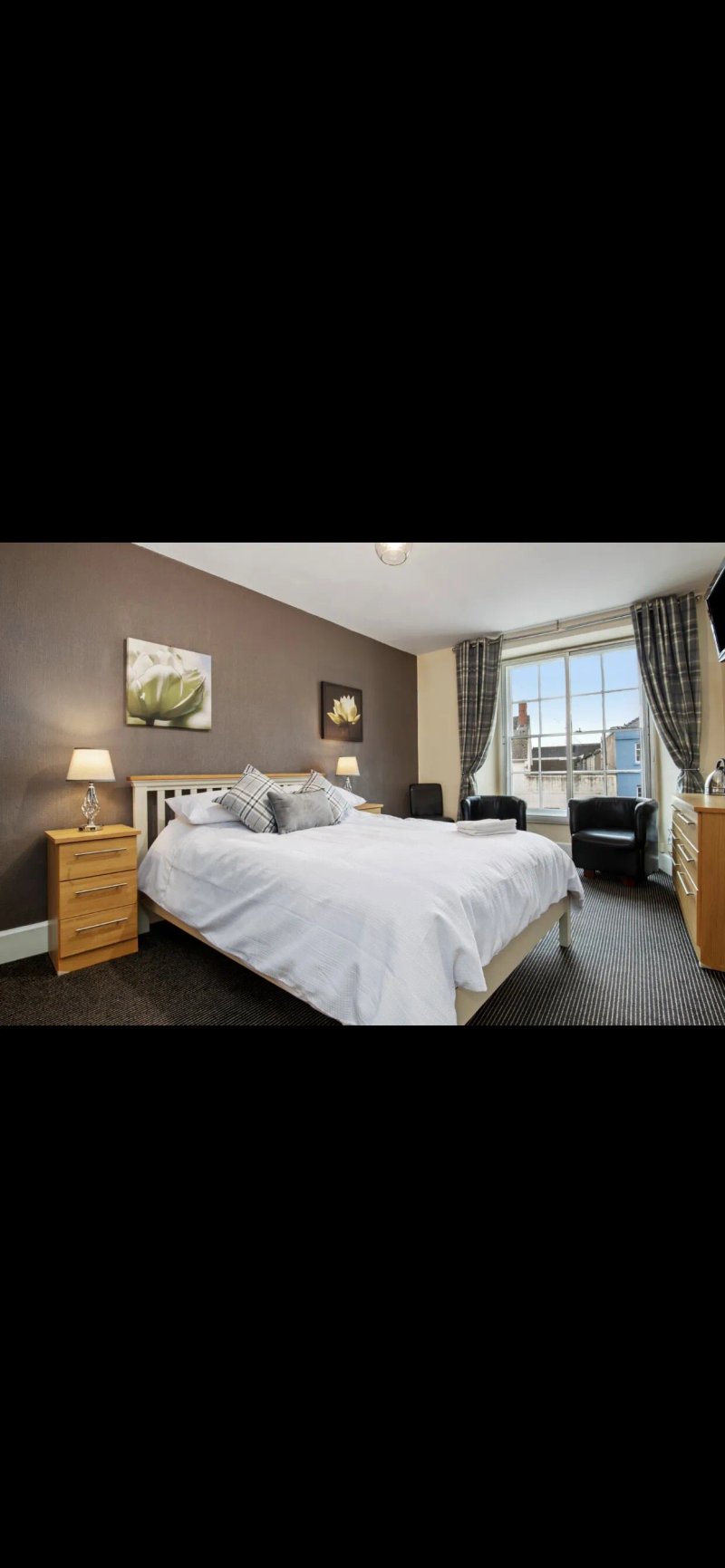 Castle Hotel