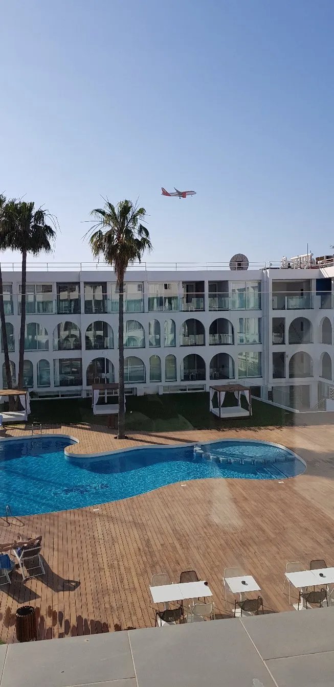 Ébano Hotel Apartments & Spa