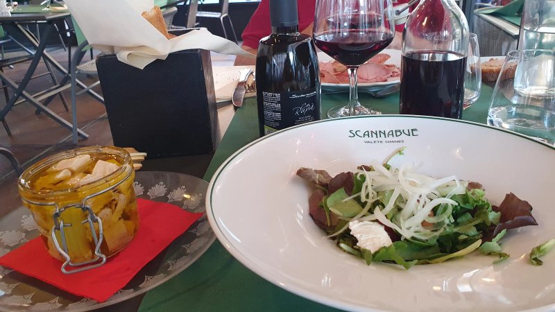 Scannabue Caffe Restaurant