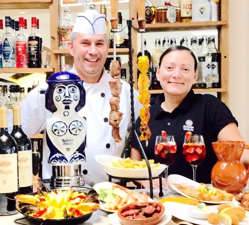 La Familia Restaurant