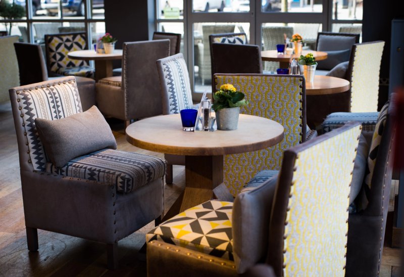 Mortons Kitchen Bar and Deli