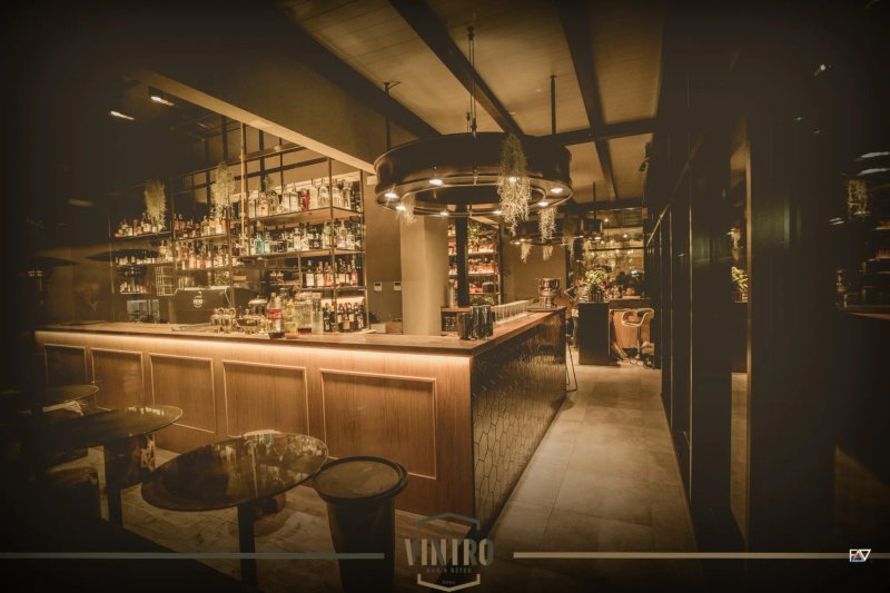 Vintro Bar & Bites
