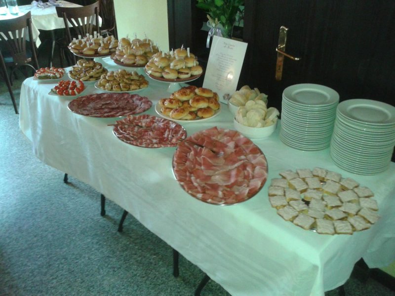 Cafe' Lumiere