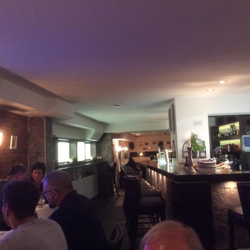 Retsina Taverna