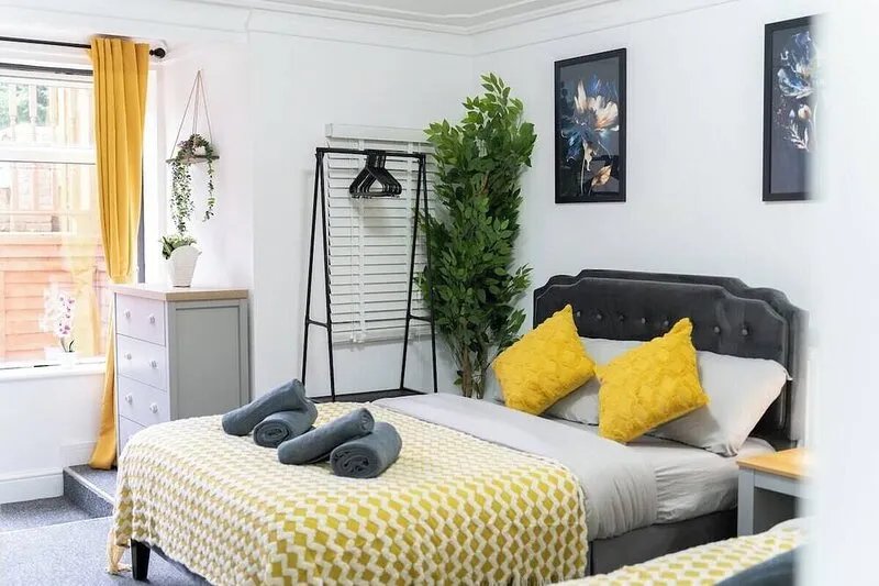 Open Mind Property - Cosy Flat with Free Parking