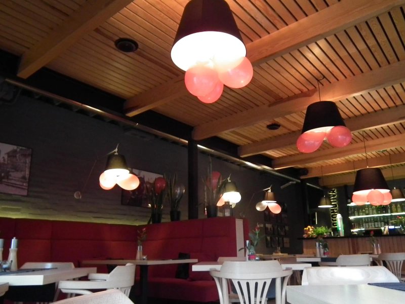 Locomotiva Restaurant & Pub