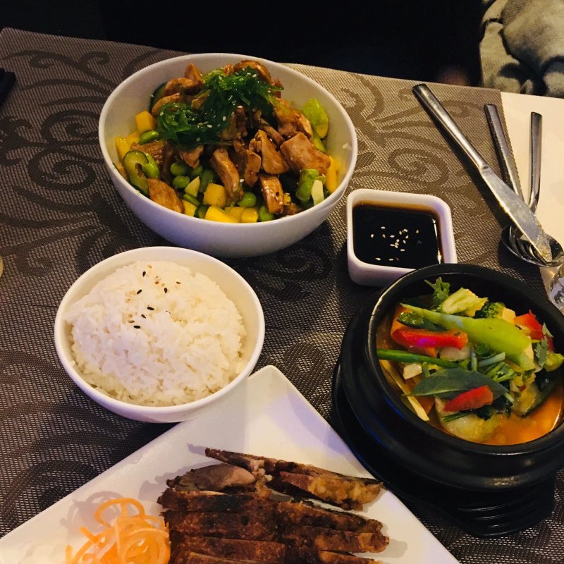 Mizu Sushi & Asia Food