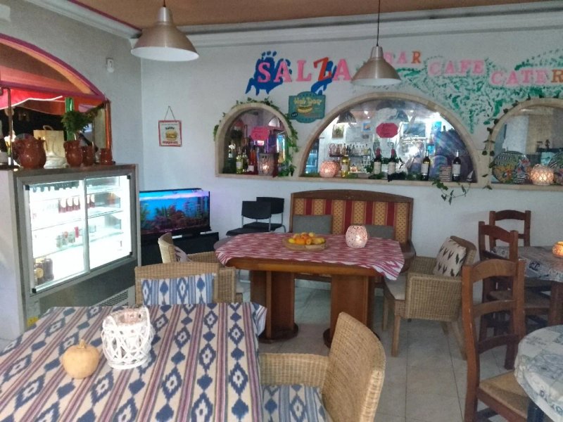 SALZA Bar & Cafe