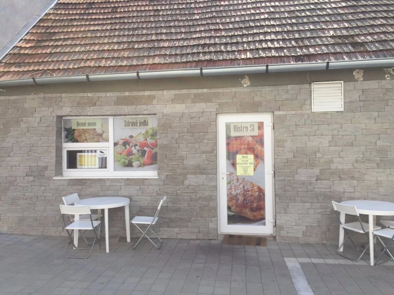 Bistro 51