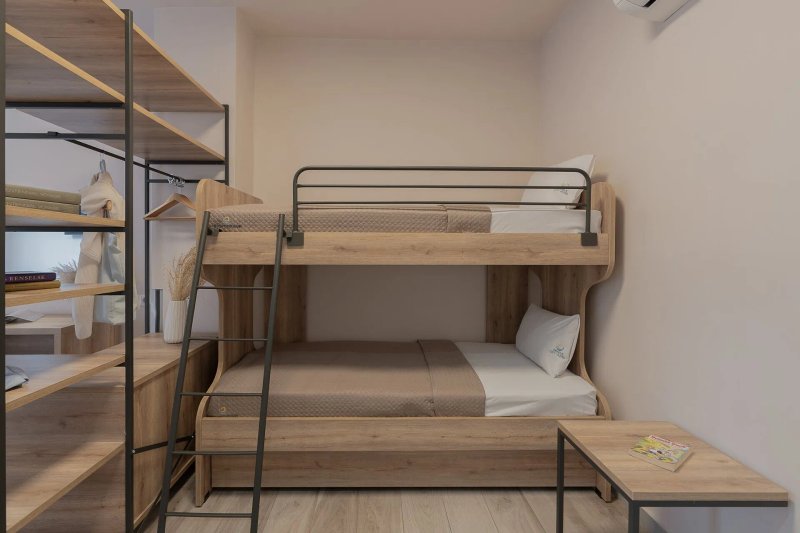Piraeus City Hotel