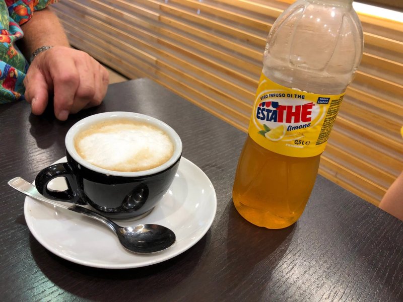 Il Fornaio Caffe e Bakery