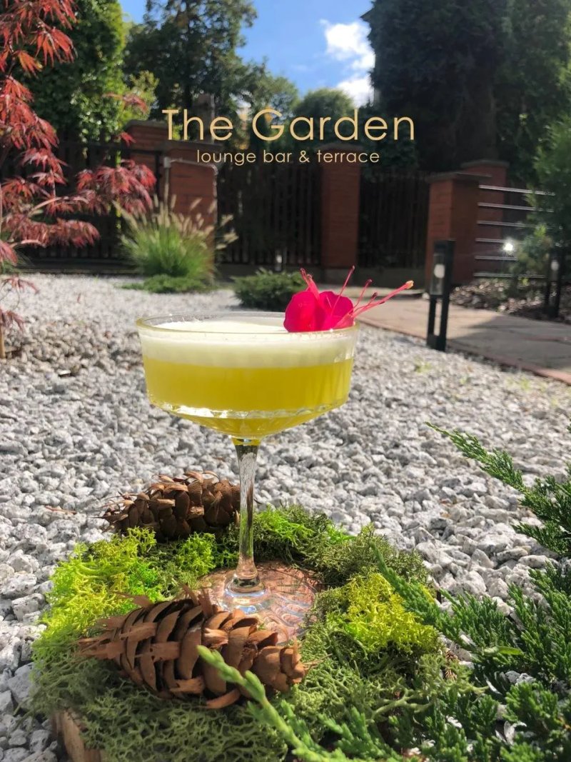 The Garden lounge bar & terrace