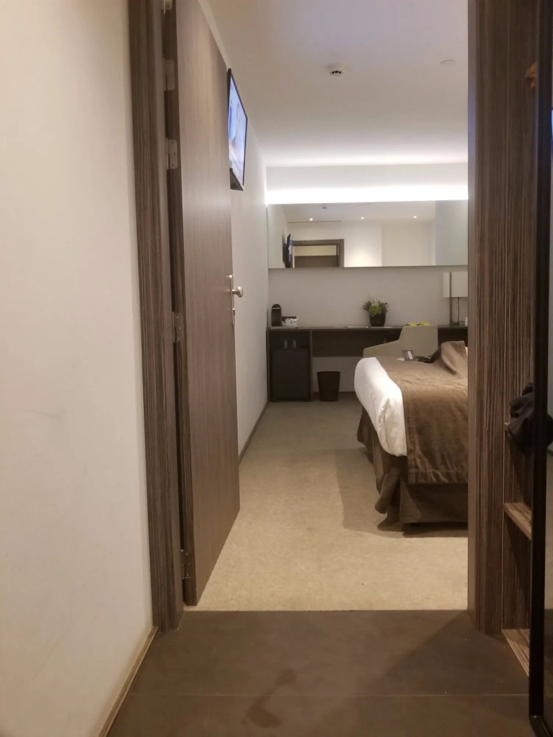 Air Rooms Madrid Airport by Premium Traveller