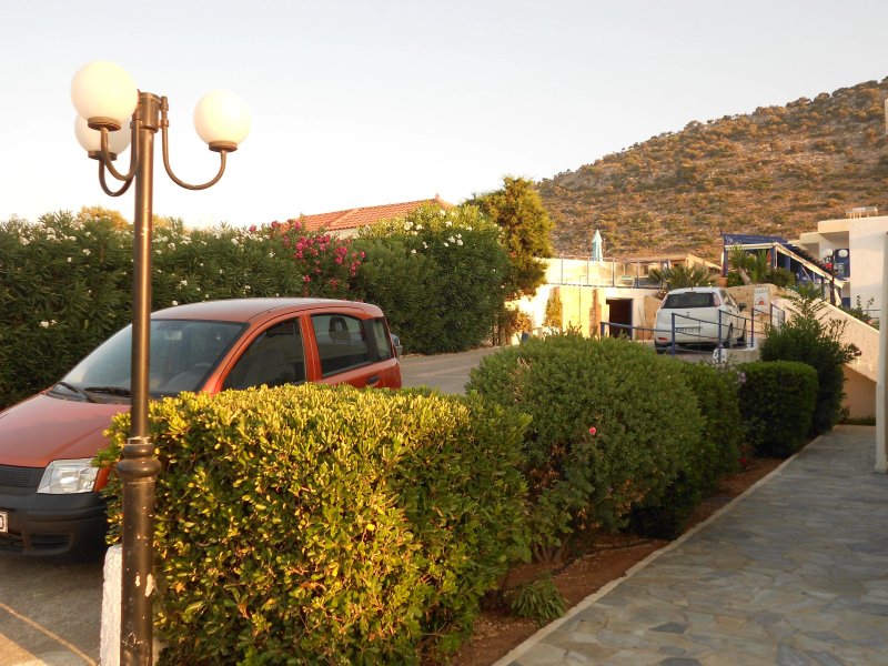 Sergiani Garden Hotel-Apartments