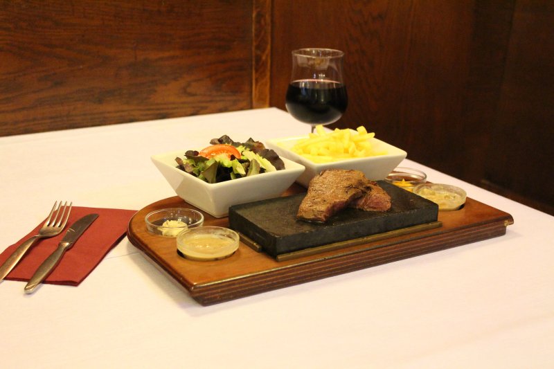 Brasserie Restaurant La Riviera