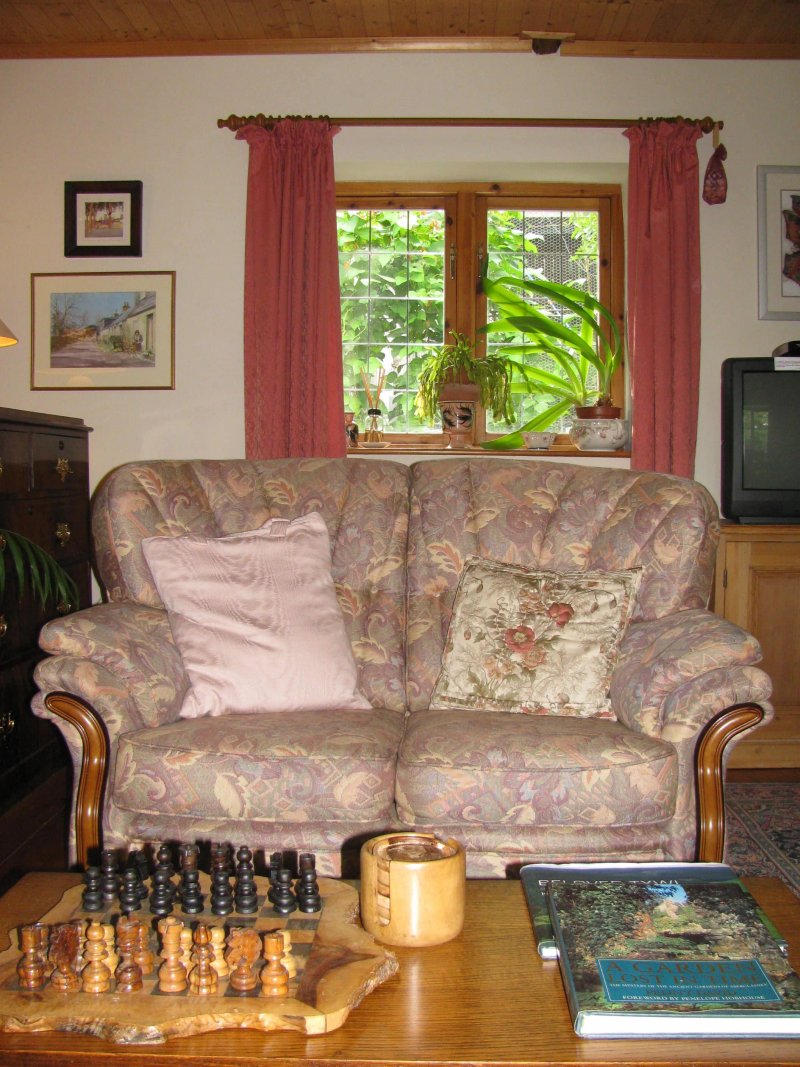Allt y Golau Farmhouse