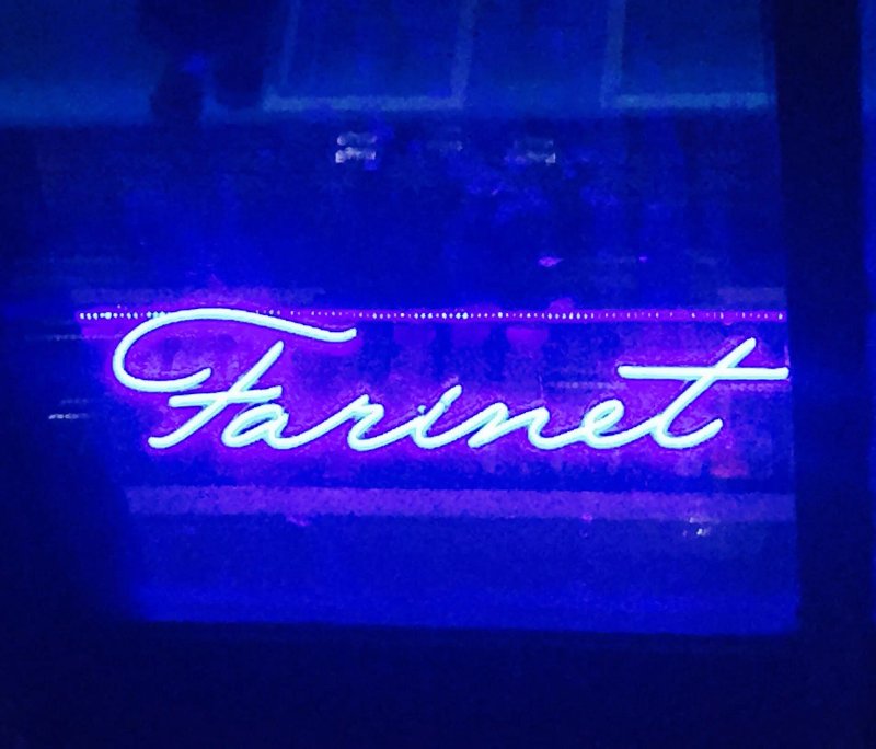 Farinet Lounge Bar