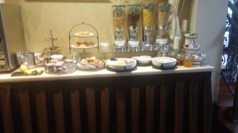 Ararat All Suites Hotel