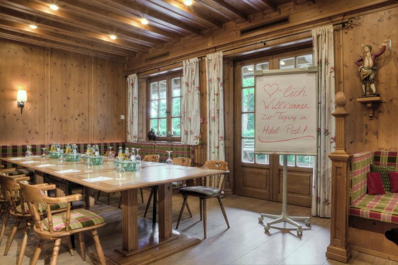 Hotel & Gasthof zur Post Aschheim