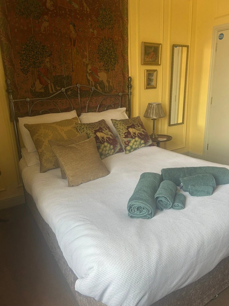 Chez Vivienne