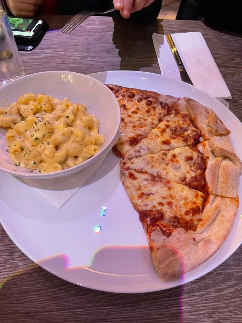 The Cedarwood Bistro