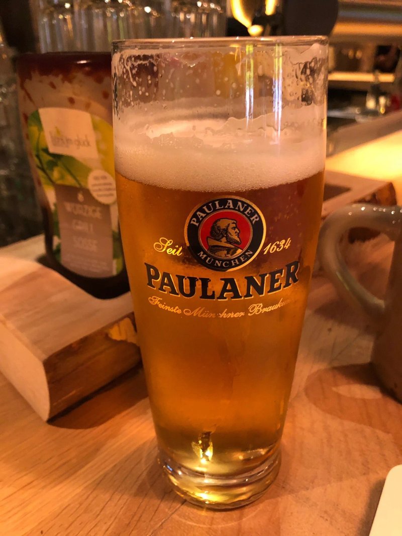 HANS IM GLUECK Burgergrill & Bar