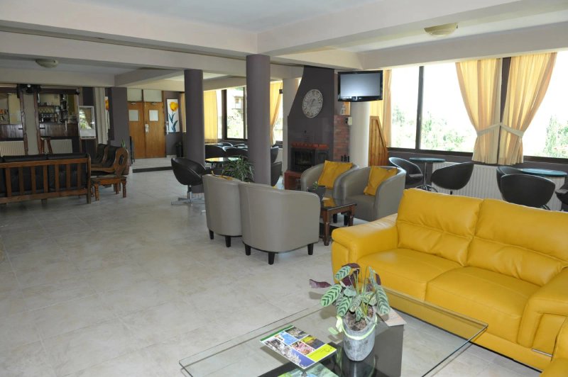 Minaides Hotel