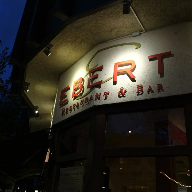 Ebert Restaurant & Bar