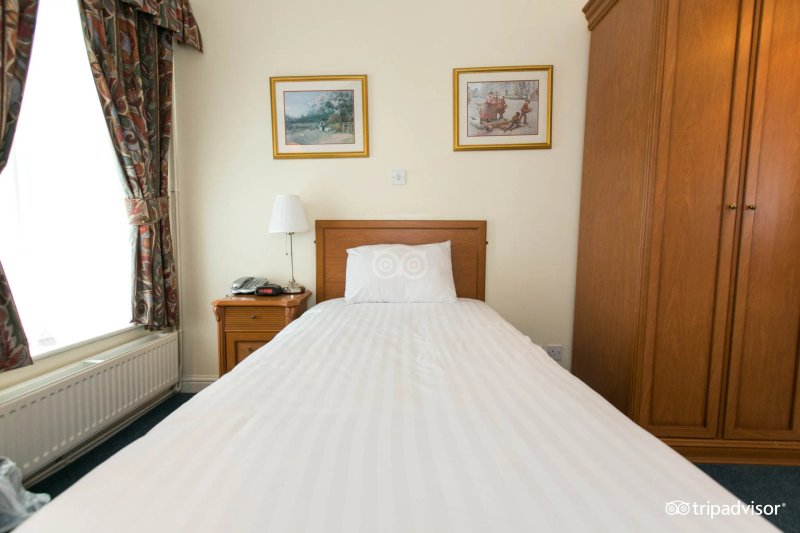 Discovery Inn Leeds