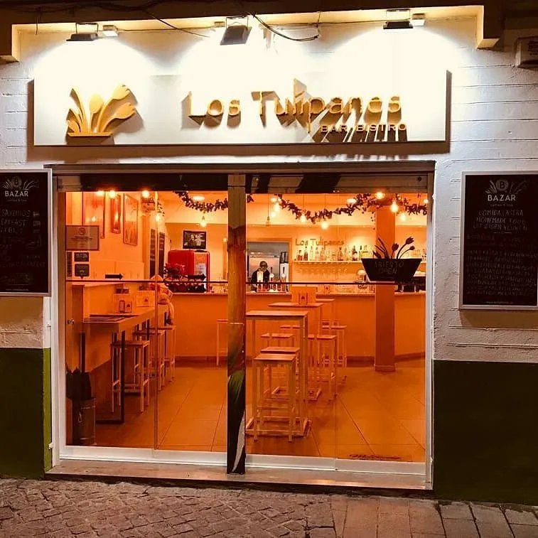 Bistro Los Tulipanes