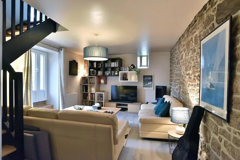 Villa Mi-Syl- Jolie maison en pierre à Quévert