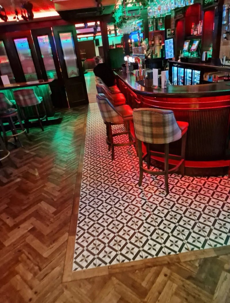 Mulligan's Of Liverpool